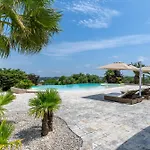 Vila Cavaliere