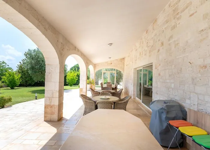 Вилла Cavaliere