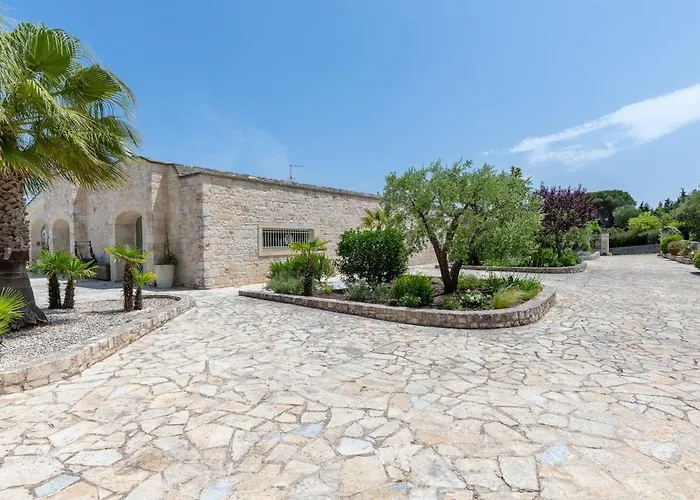 Вилла Cavaliere Мартина-Франка